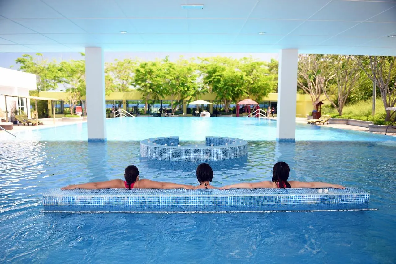 Orchard Nature Safari Camp Resort Melaka 럭셔리텐트